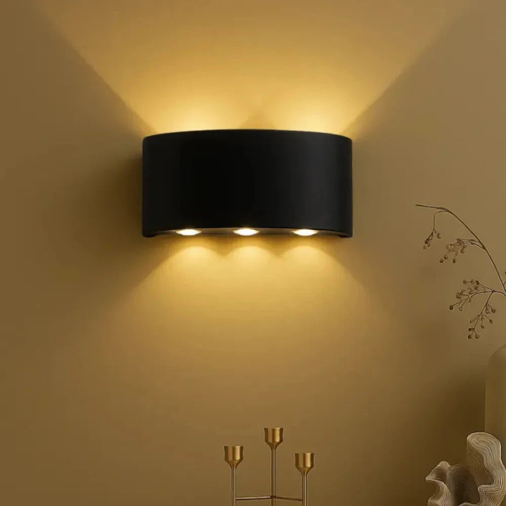 Arandela DuoLume preta de 6W com efeito de luz duplo